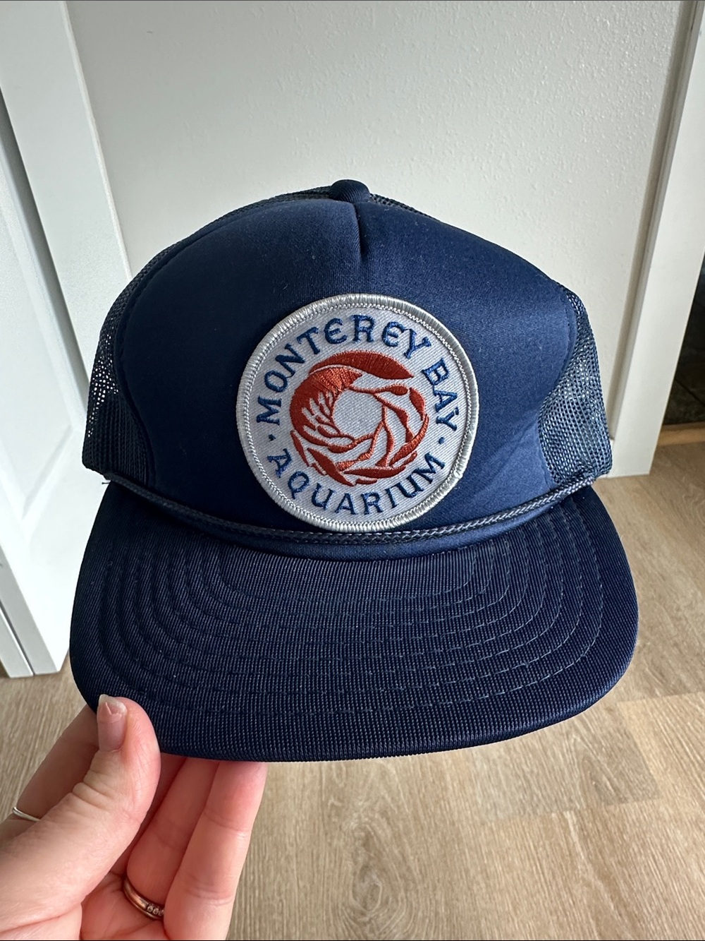 Vintage Monterey Bay Aquarium Navy Trucker Hat Mesh Snapback Shrimp Patch Cap OS